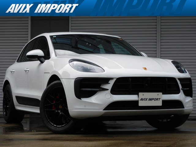 Porsche Macan 1
