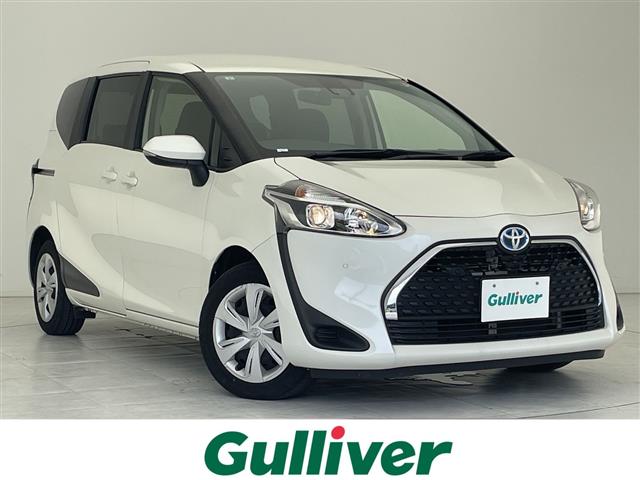 Toyota Sienta 1