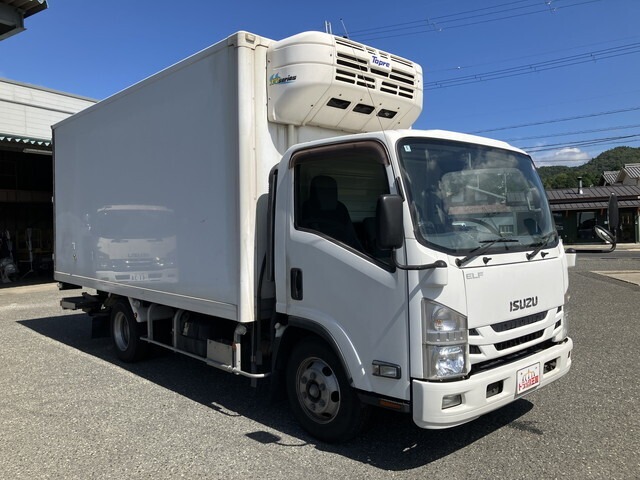 2018 Isuzu Elf