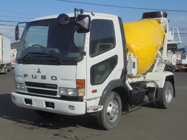 Mitsubishi Fuso Fighter 1