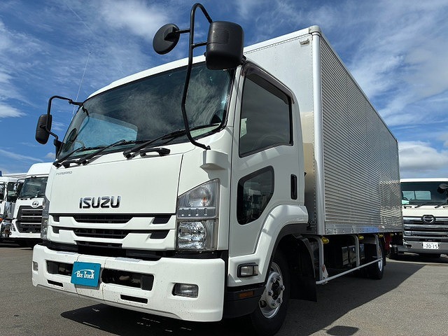 2017 Isuzu Forward