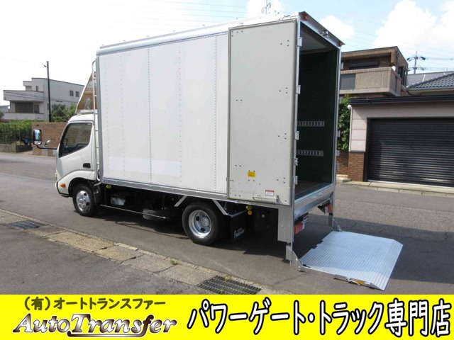 2016 Hino Dutro