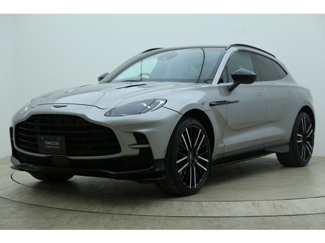 Aston Martin DBX 1