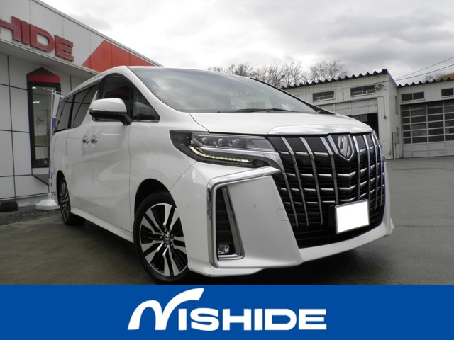 Toyota Alphard 1
