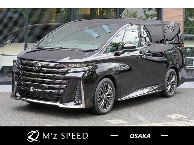 Toyota Vellfire 1