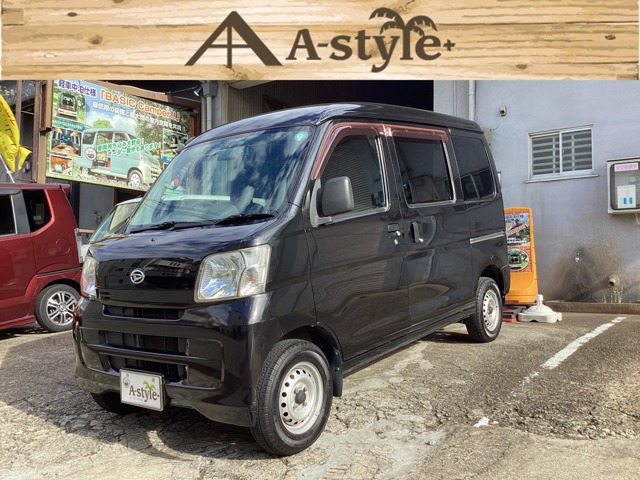 Daihatsu Hijet Cargo 1