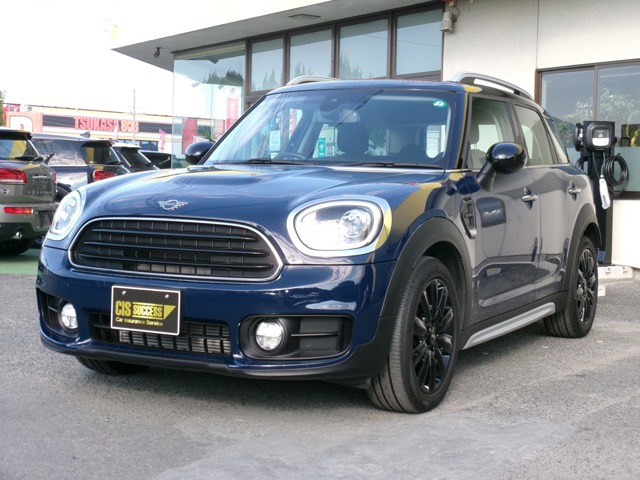 MINI Crossover 1