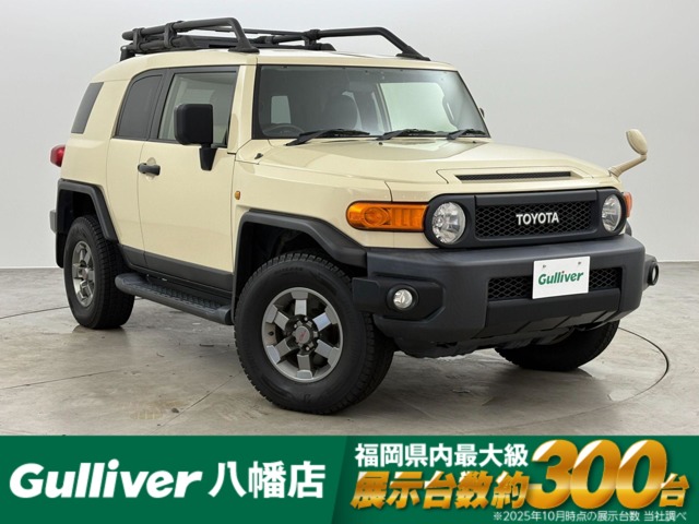 Toyota FJ Cruiser 2