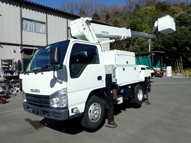 2009 Isuzu Elf