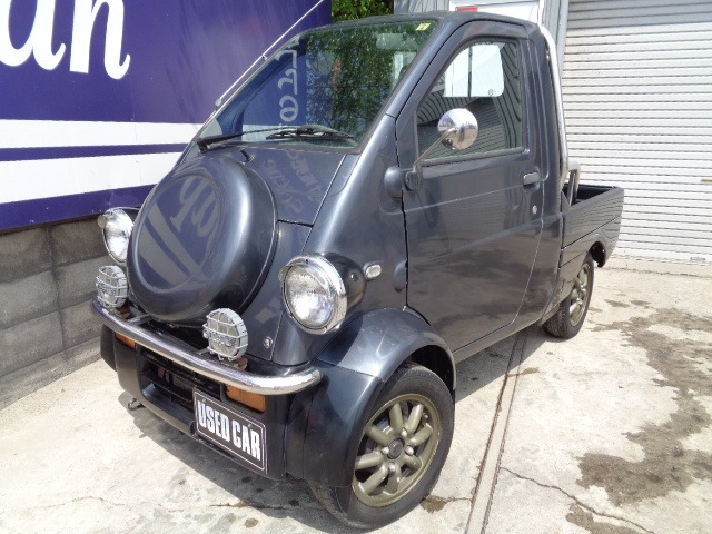 Daihatsu Midget II 1