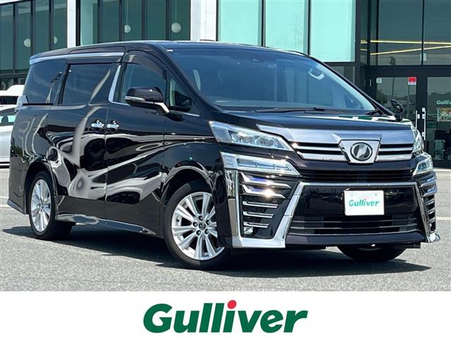 Toyota Vellfire 2