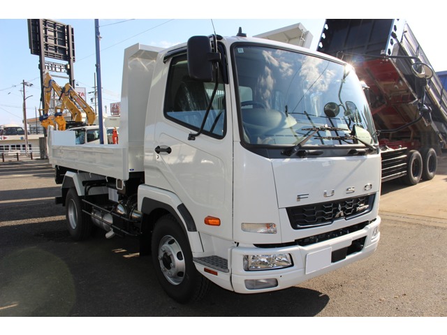 2025 Mitsubishi Fuso Fighter