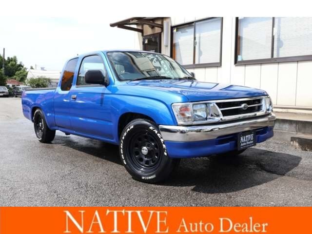 Toyota Hilux 1