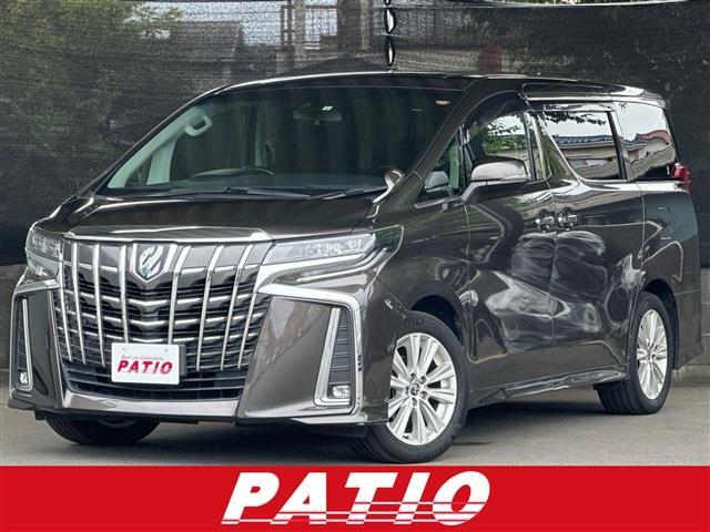 Toyota Alphard 1