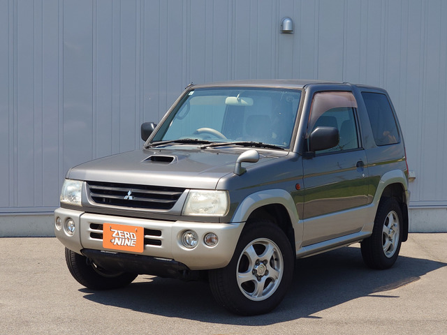 Mitsubishi Pajero Mini 1