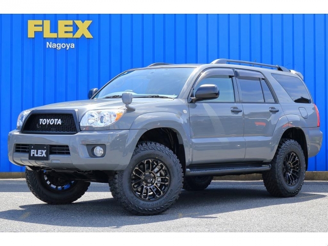 Toyota Hilux Surf 2
