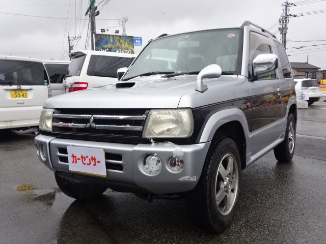 Mitsubishi Pajero Mini 1