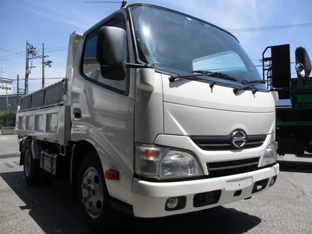 2016 Hino Dutro