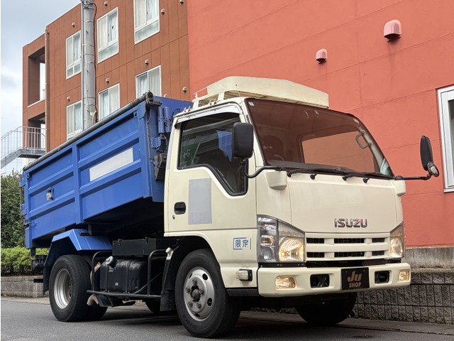 Isuzu Elf 1
