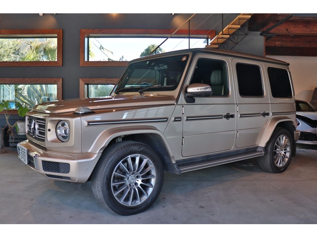 Mercedes-Benz G-Class 1
