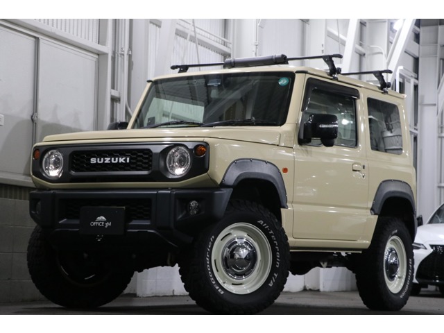 Suzuki Jimny 1