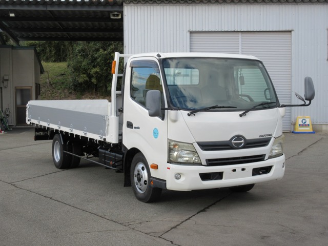 2012 Hino Dutro