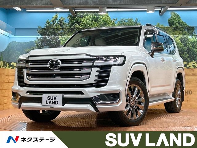 Toyota Land Cruiser 300 2