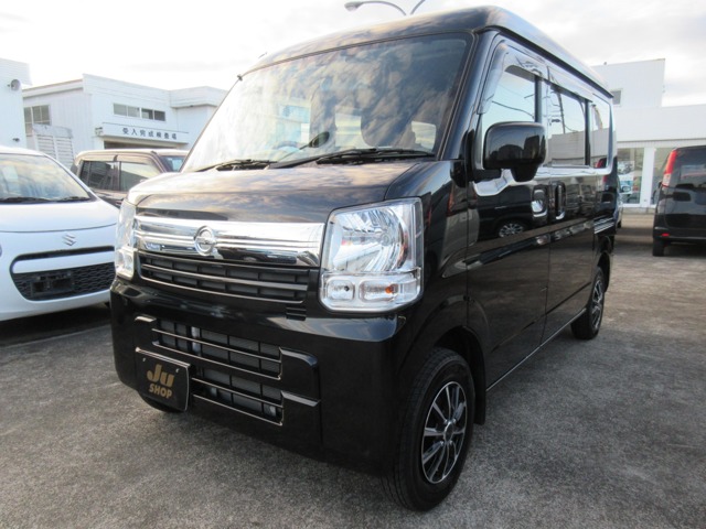 Nissan NV100 Clipper 1