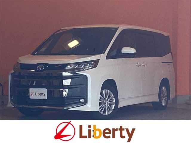 Toyota Noah 1