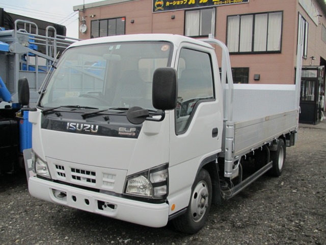 2005 Isuzu Elf