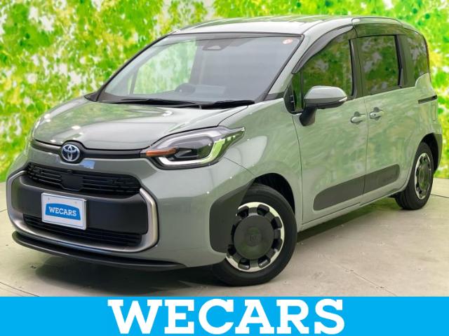 Toyota Sienta 1