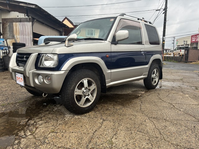 2003 Mitsubishi Pajero Mini