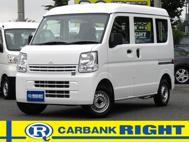 Mitsubishi Minicab Van 1