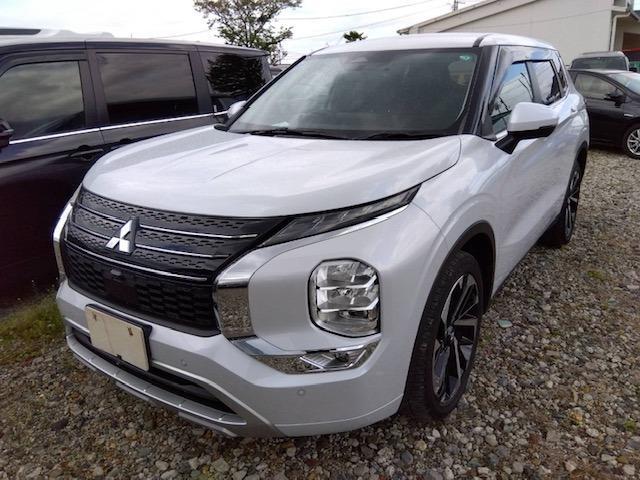 Mitsubishi Outlander 1