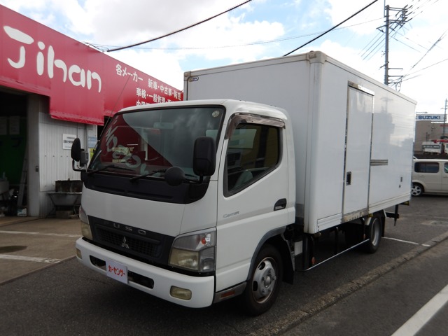 Mitsubishi Fuso Canter 1
