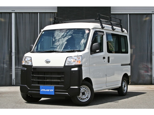 Daihatsu Hijet Cargo 1