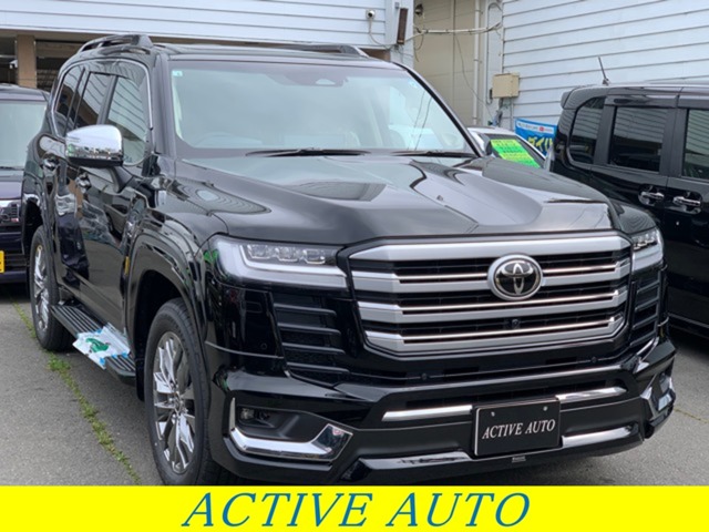 Toyota Land Cruiser 300 2