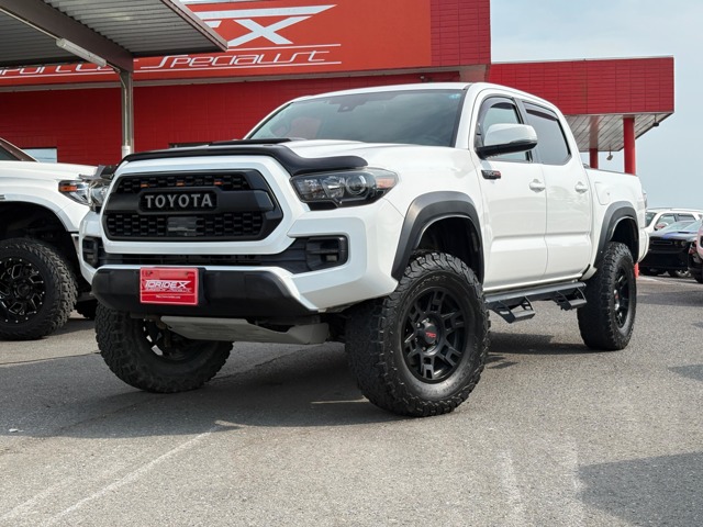Toyota Tacoma 1