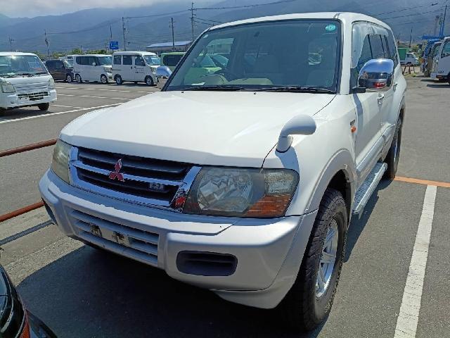 Mitsubishi Pajero 1