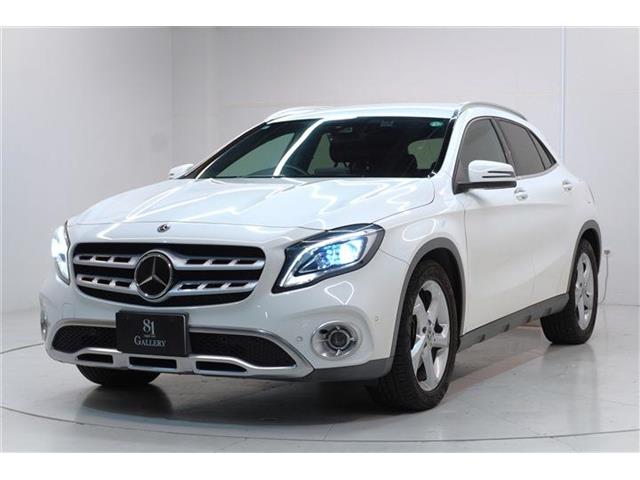 Mercedes-Benz GLA-Class 1