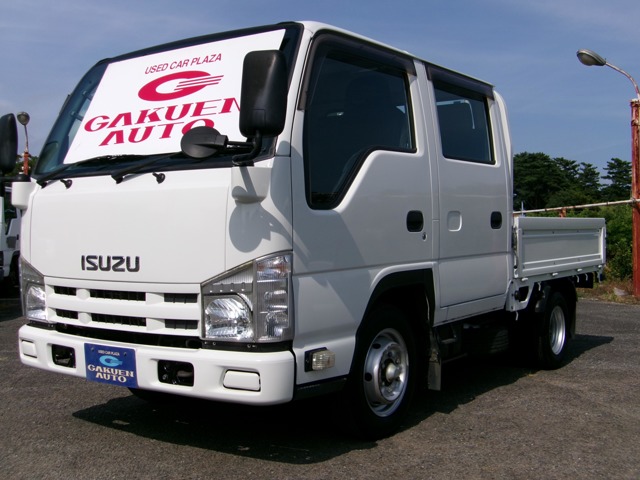 Isuzu Elf 1