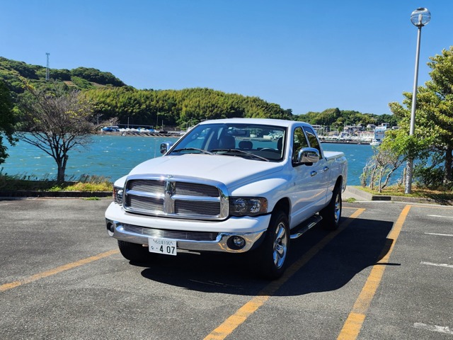 Dodge Ram 1