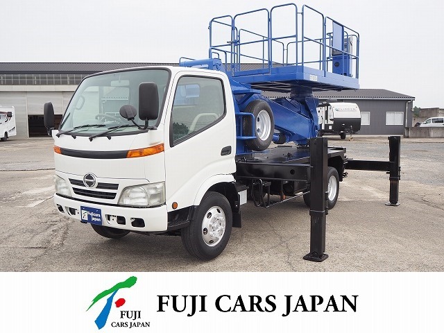 2008 Hino Dutro