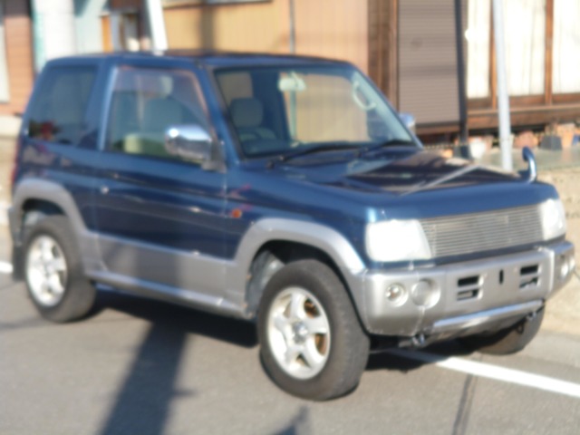 2003 Mitsubishi Pajero Mini