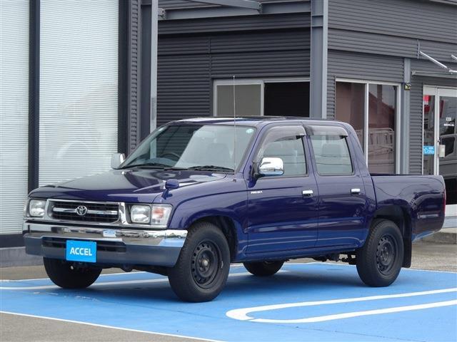 Toyota Hilux 1