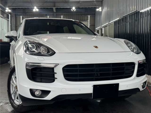 Porsche Cayenne 2