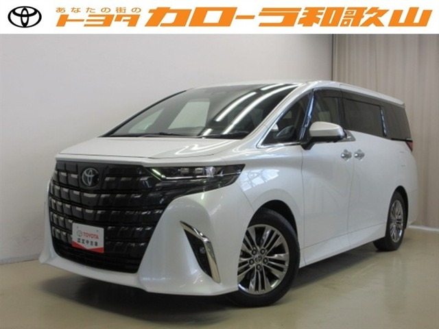 Toyota Alphard 1