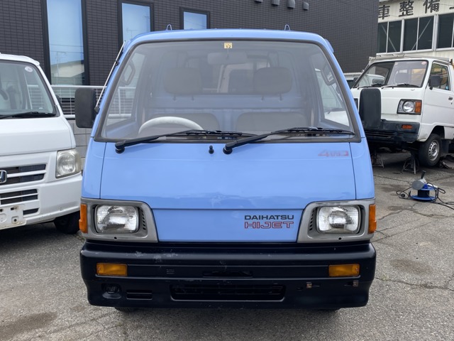 Daihatsu Hijet Pickup 1