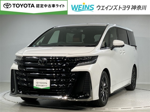 Toyota Vellfire 2