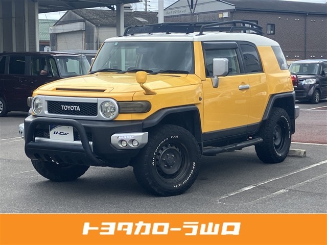 Toyota FJ Cruiser 2